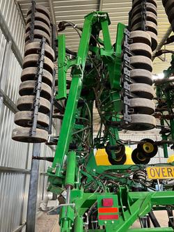 2022 John Deere H561 Air Hoe Drill