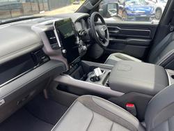 2025 RAM 1500 Laramie Sport Hurricane SO RamBox