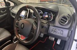 2015 Renault Clio R.S. 220 Trophy
