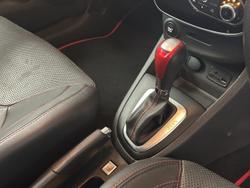 2015 Renault Clio R.S. 220 Trophy