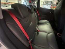 2015 Renault Clio R.S. 220 Trophy