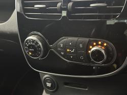 2015 Renault Clio R.S. 220 Trophy