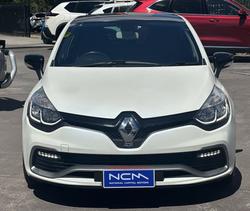 2015 Renault Clio R.S. 220 Trophy