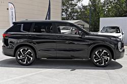 2025 Mitsubishi Outlander Aspire