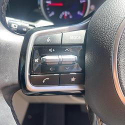 2021 Kia Carnival SLi