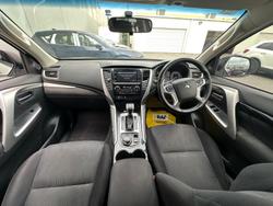 2018 Mitsubishi Pajero Sport GLX