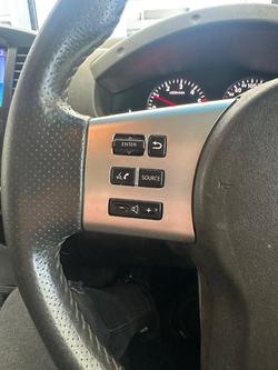 2014 Nissan Navara ST-X 550 D40 Series 5 4X4 Dual Range Silver Lightning