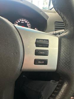 2014 Nissan Navara ST-X 550 D40 Series 5 4X4 Dual Range Silver Lightning