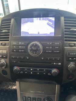 2014 Nissan Navara ST-X 550 D40 Series 5 4X4 Dual Range Silver Lightning