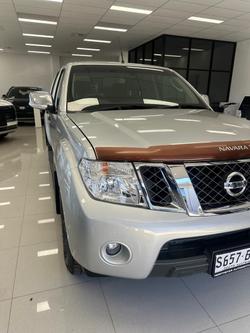 2014 Nissan Navara ST-X 550 D40 Series 5 4X4 Dual Range Silver Lightning