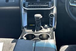 2025 Toyota Landcruiser GXL