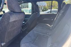 2025 Toyota Landcruiser GXL