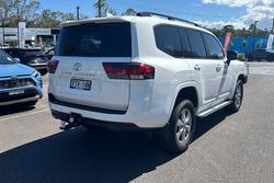 2025 Toyota Landcruiser GXL