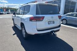 2025 Toyota Landcruiser GXL
