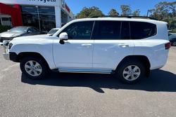 2025 Toyota Landcruiser GXL