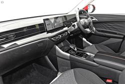 2025 MG HS Vibe AS33 MY25 Diamond Red