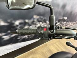 2023 Kawasaki VULCAN S Black