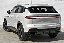 2025 MG HS Vibe AS33 MY25 Pearl White