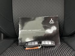 2023 Mitsubishi Outlander ES