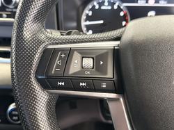 2023 Mitsubishi Outlander ES