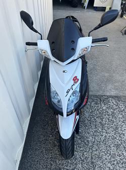 2021 KYMCO SUPER 8 50 SCOOTER BLACK