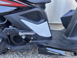 2021 KYMCO SUPER 8 50 SCOOTER BLACK