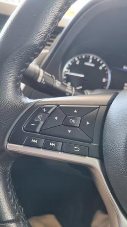 2020 Nissan Navara ST