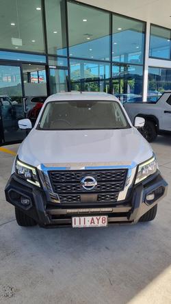 2020 Nissan Navara ST