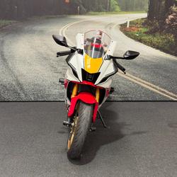 2021 Yamaha YZF-R7LA White