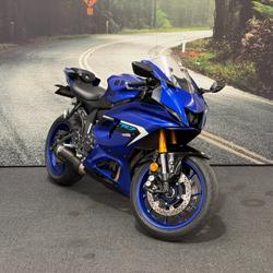 2025 Yamaha YZF-R7LA Blue