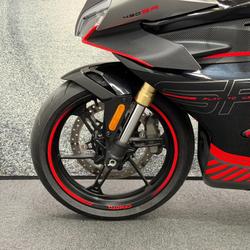 2024 CFMOTO 2024 Cf Moto 450CC 450SR ABS ROAD White