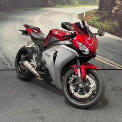 2008 Honda CBR1000RR (FIREBLADE) Maroon