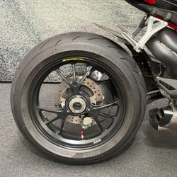 2021 DUCATI STREETFIGHTER V4 S Red