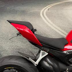 2021 DUCATI STREETFIGHTER V4 S Red