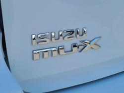 2021 Isuzu MU-X LS-T