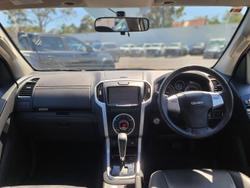 2021 Isuzu MU-X LS-T