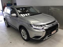 2021 Mitsubishi Outlander ES