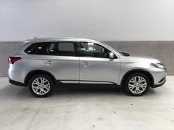 2021 Mitsubishi Outlander ES