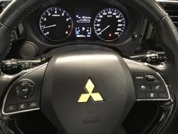 2021 Mitsubishi Outlander ES