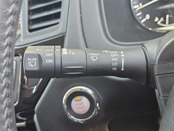 2017 Nissan Pathfinder ST-L