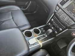 2017 Nissan Pathfinder ST-L