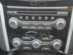 2017 Nissan Pathfinder ST-L