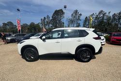 2023 Nissan X-TRAIL ST