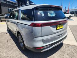 2023 Kia Carnival S