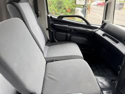 2011 Hino 700 Series SS2848 WHITE