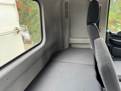 2011 Hino 700 Series SS2848 WHITE