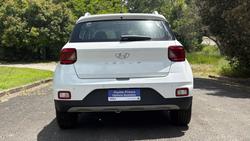 2023 Hyundai Venue Active