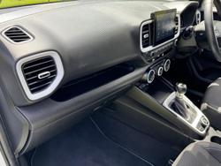 2023 Hyundai Venue Active