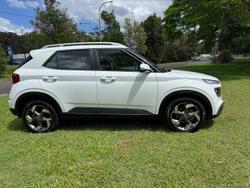 2023 Hyundai Venue Active