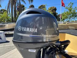 2026 QUINTREX 481 Hornet Pro